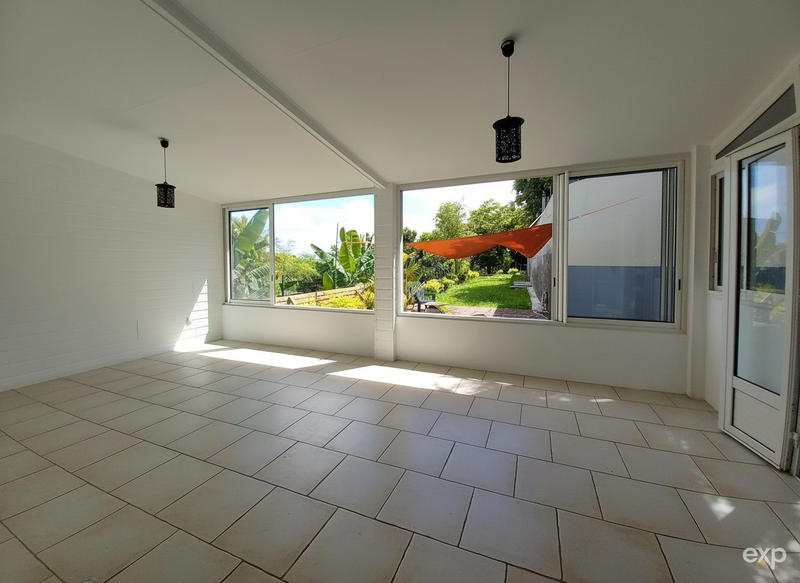 Villa - 181 m² - 4 pièces