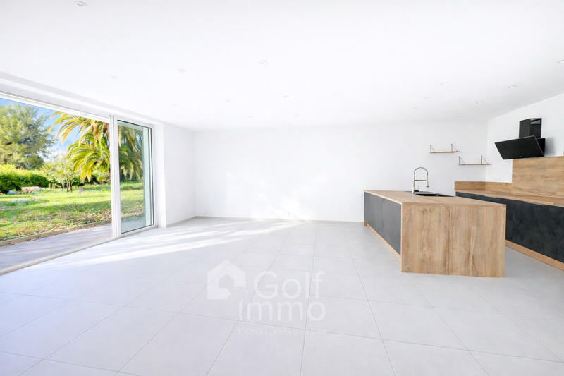 Appartement - 122 m² - 3 pièces