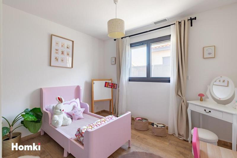 Maison - 93 m² - 4 pièces