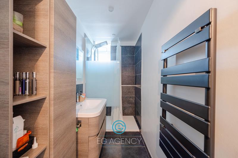 Appartement - 65 m² - 4 pièces