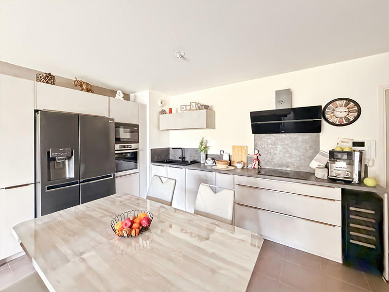 Appartement - 60 m² - 3 pièces