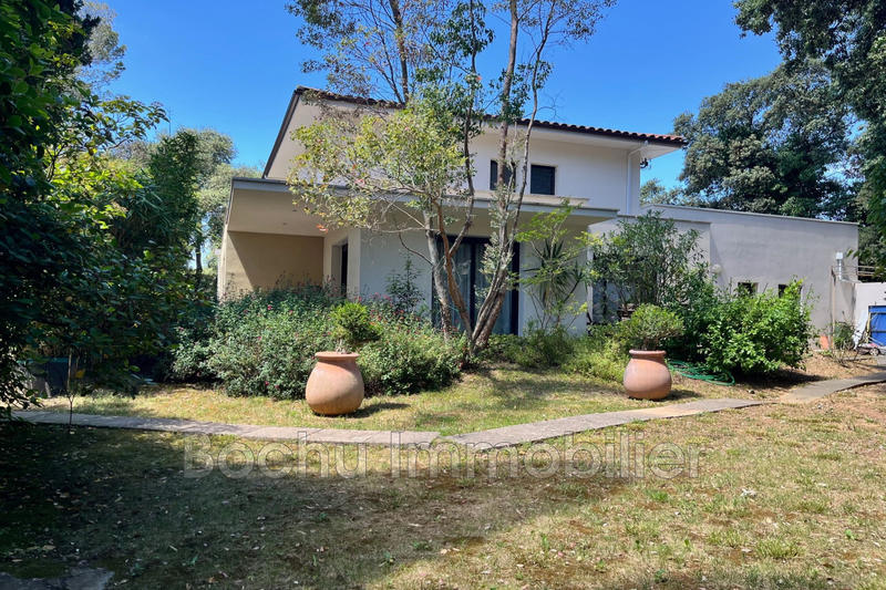 Maison - 168 m² - 5 pièces