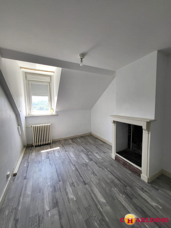 Maison traditionnelle - 125 m² - 5 pièces