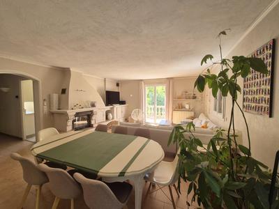 Maison - 140 m² - 7 pièces