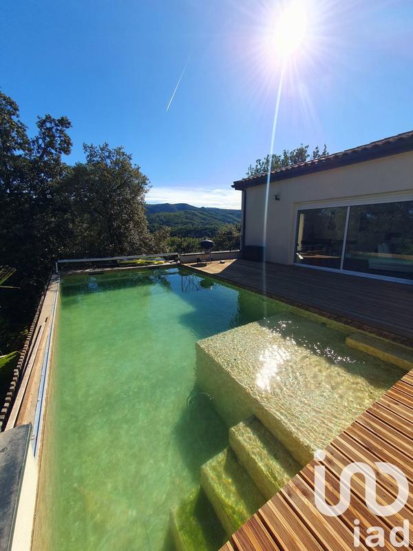 Maison - 231 m² - 10 pièces