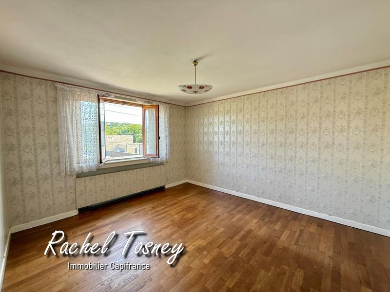 Maison - 125 m² - 7 pièces