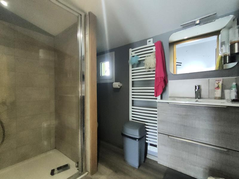 Local d'activités - 700 m²