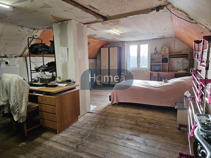 Maison - 159 m² - 5 pièces