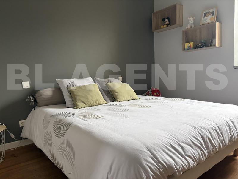 Moulin - 300 m² - 6 pièces