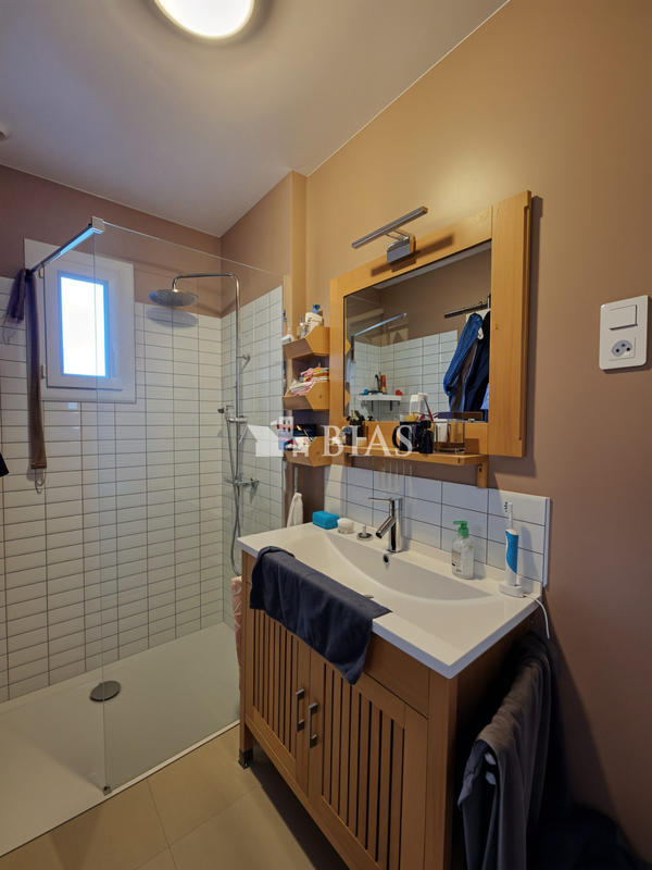 Maison - 160 m² - 5 pièces