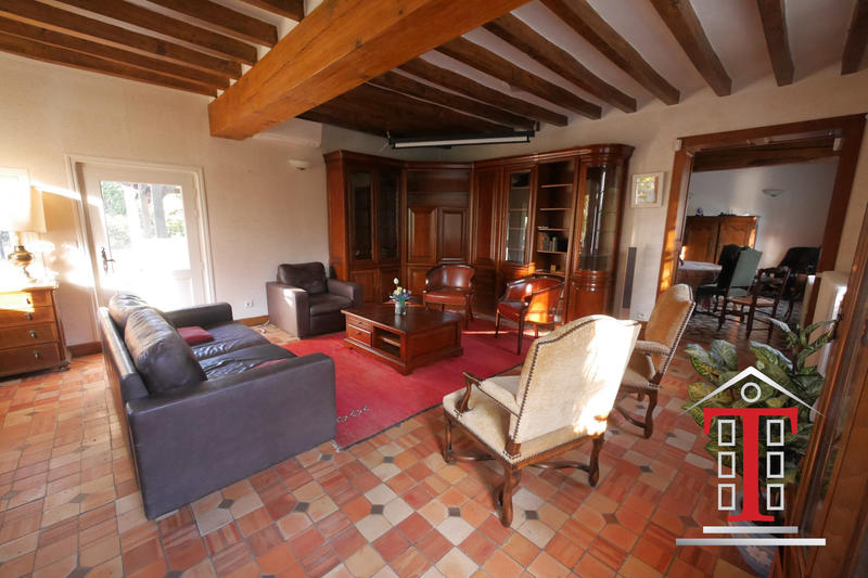 Maison ancienne - 230 m² - 8 pièces