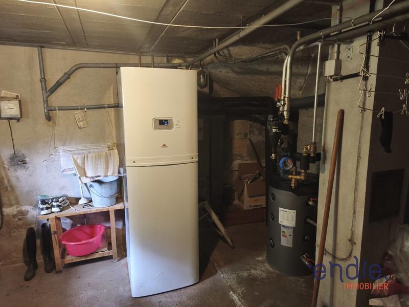 Maison - 176 m² - 9 pièces