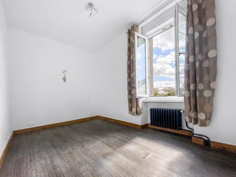 Maison bourgeoise - 117 m² - 6 pièces