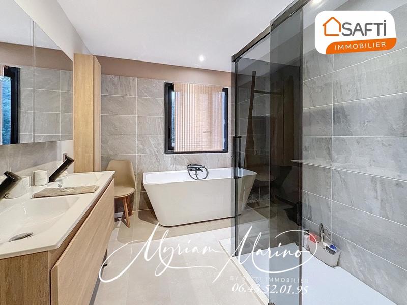 Villa - 180 m² - 8 pièces