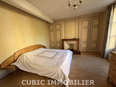 Maison - 150 m² - 4 pièces