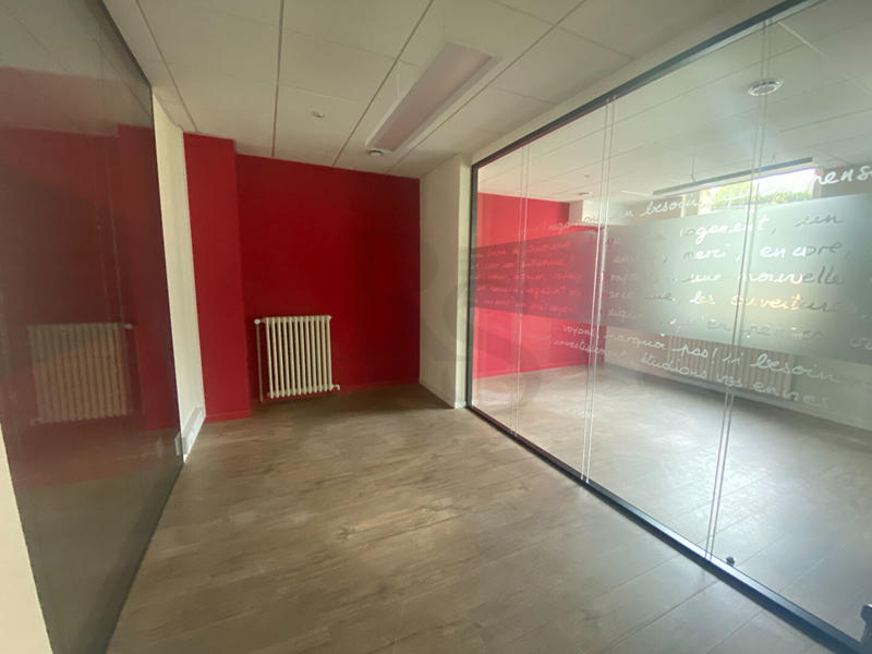 Local commercial - 190 m²