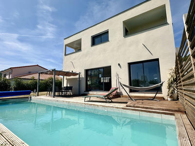 Maison - 115 m² - 6 pièces