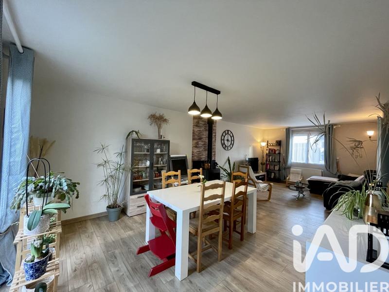 Maison - 83 m² - 5 pièces