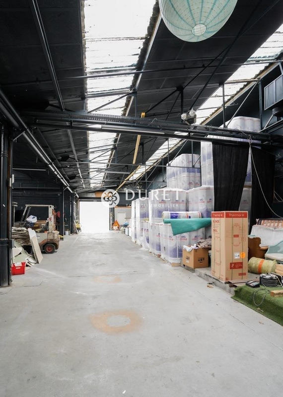 Local d'activités - 4 328 m²