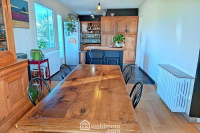 Maison - 154 m² - 8 pièces