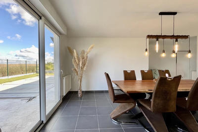 Maison - 94 m² - 5 pièces