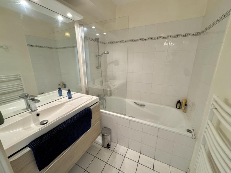 Appartement - 76 m² - 3 pièces