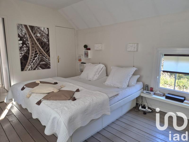 Maison - 180 m² - 7 pièces