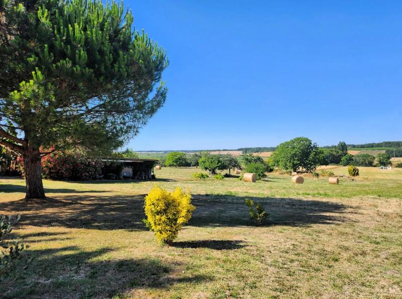 Immeuble - 375 m² - 14 pièces