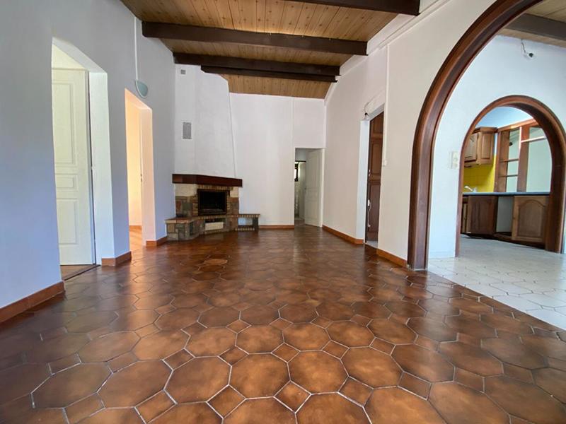 Maison - 165 m² - 6 pièces