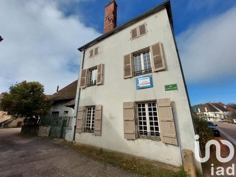 Maison - 93 m² - 4 pièces