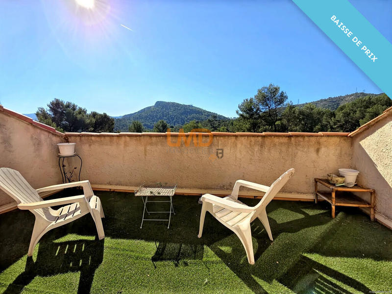 Propriété - 181 m² - 7 pièces