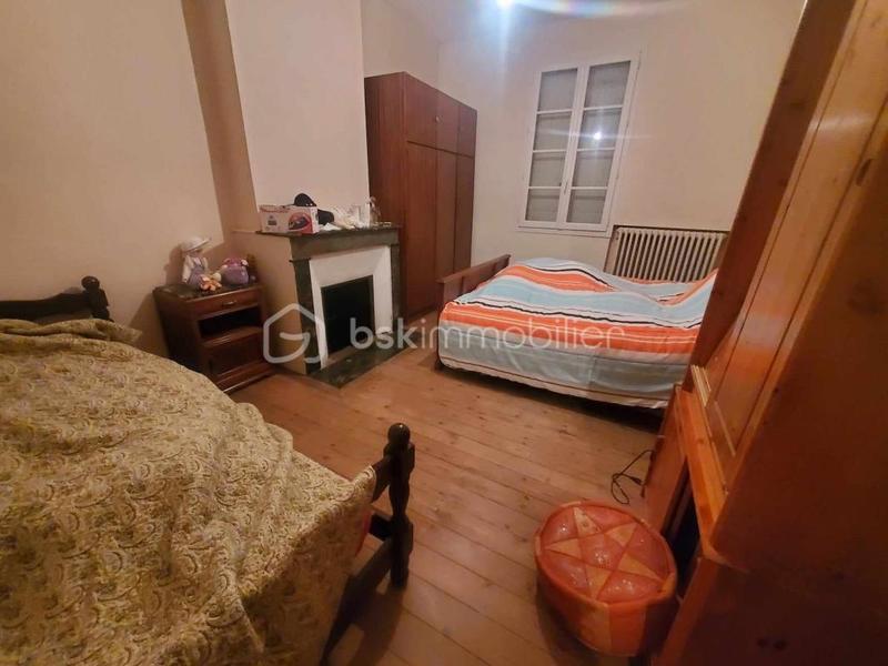 Maison de ville - 250 m² - 10 pièces