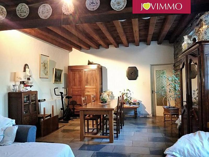 Maison - 218 m² - 8 pièces