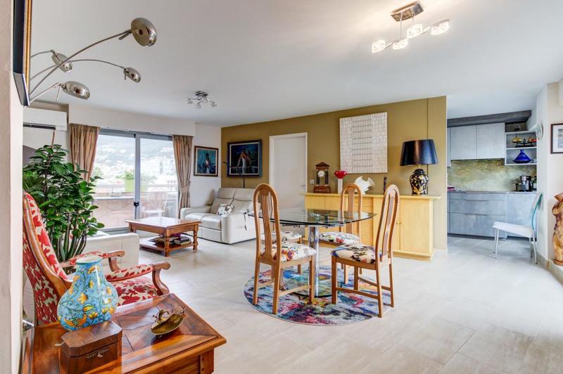 Appartement - 91 m² - 4 pièces