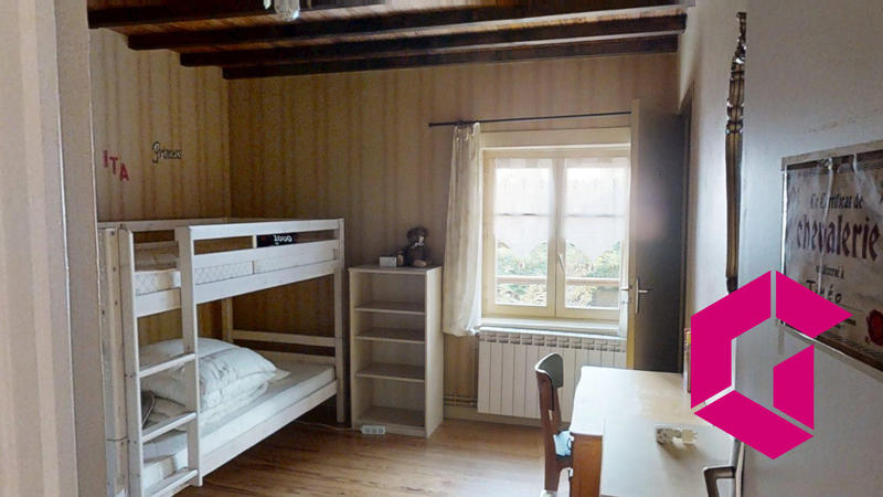 Maison - 160 m² - 7 pièces