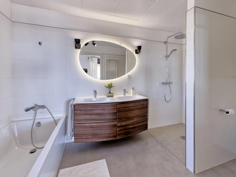 Villa - 280 m² - 7 pièces