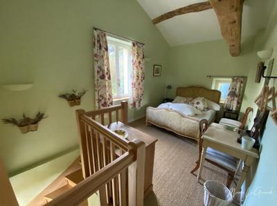 Maison en pierre - 162 m² - 8 pièces