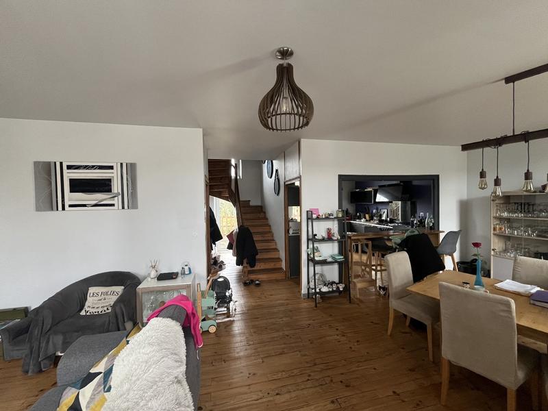 Maison - 130 m² - 6 pièces