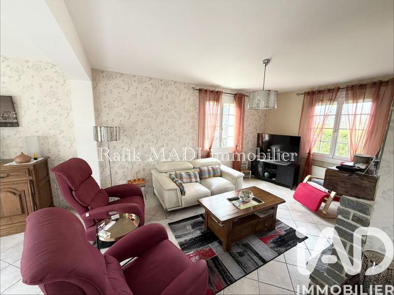 Maison - 120 m² - 5 pièces