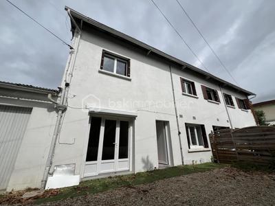 Maison - 139 m² - 7 pièces