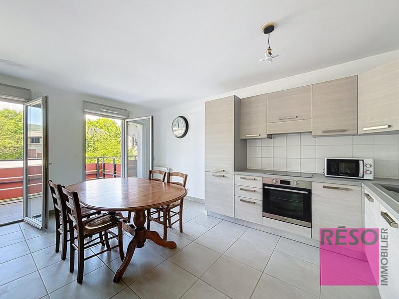 Appartement - 70 m² - 3 pièces