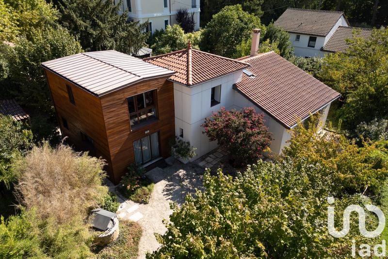 Maison - 183 m² - 5 pièces