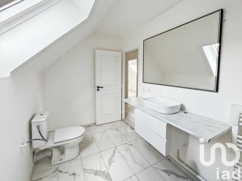 Maison - 97 m² - 6 pièces