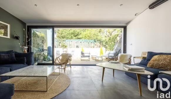 Maison de maîtres - 140 m² - 5 pièces