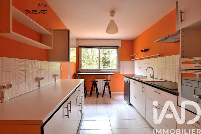 Appartement - 98 m² - 5 pièces