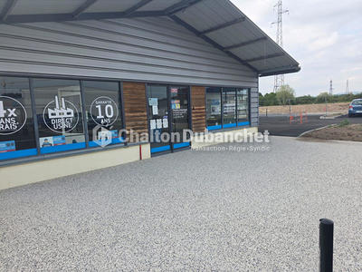 Local d'activité / Entrepôt - 270 m²