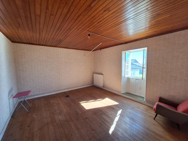 Maison ancienne - 150 m² - 15 pièces