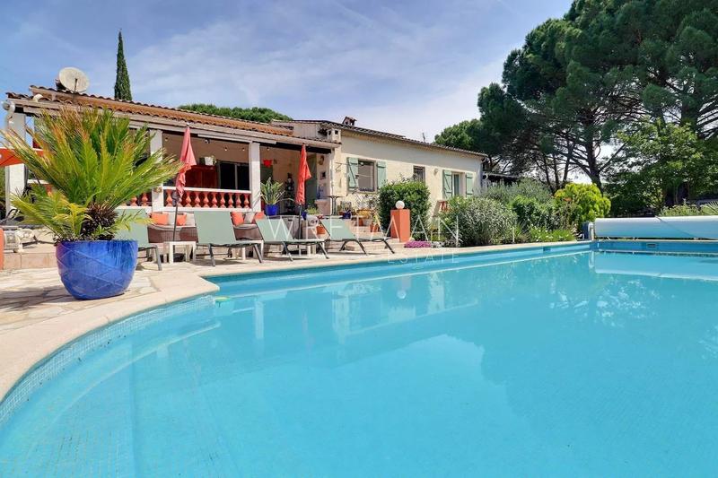 Villa - 136 m² - 5 pièces