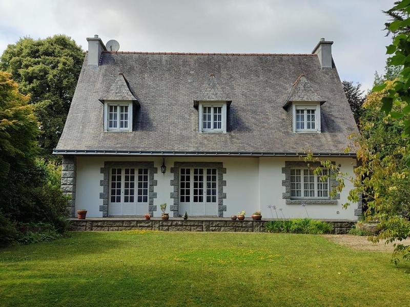 Maison - 192 m² - 8 pièces