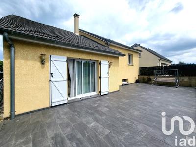 Maison - 95 m² - 4 pièces